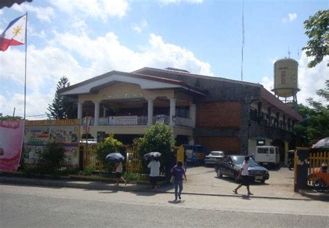 Caloocan City Hall North, City Hall at Kalookan City .